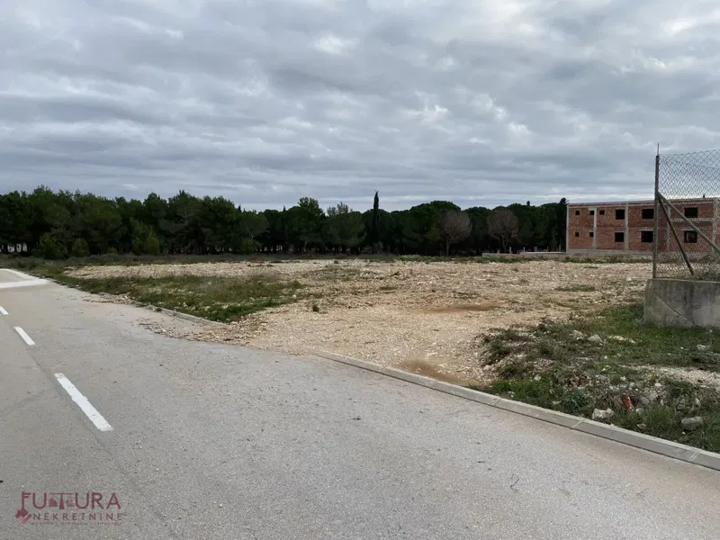 ZADAR - BIOGRAD, PRODAJE SE GRAĐ.ZEMLJIŠTE OD 3417 M2.