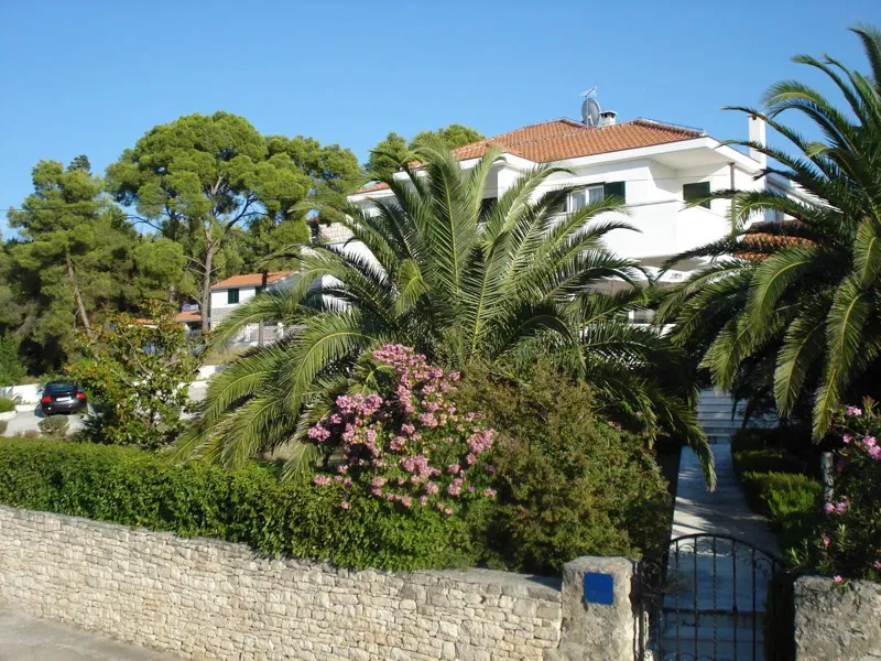 ***Villa-Hotel in Wonderful Sutivan,Brac ~Exclusive Sale*** – 2