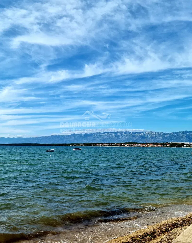 Zadar, Vrsi, Zukve, građevinsko zemljište 5700 m2