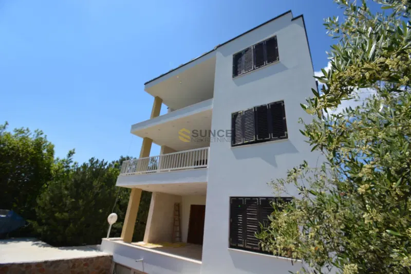 L'isola di Krk, Krk, villa in una posizione unica, prima fila al mare! – 2