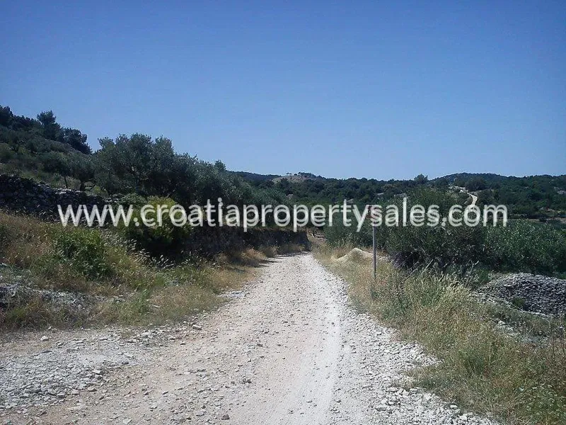 Brac, agricultural land for sale, 59.000 € – 3