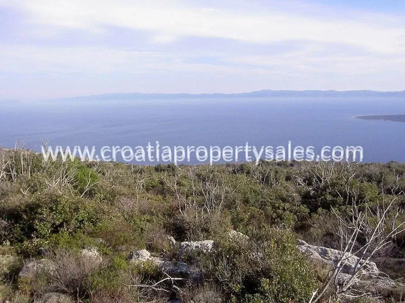 Hvar, agricultural land for sale, 420.222 € – 2
