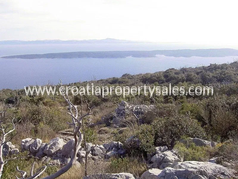 Hvar, agricultural land for sale, 420.222 € – 3