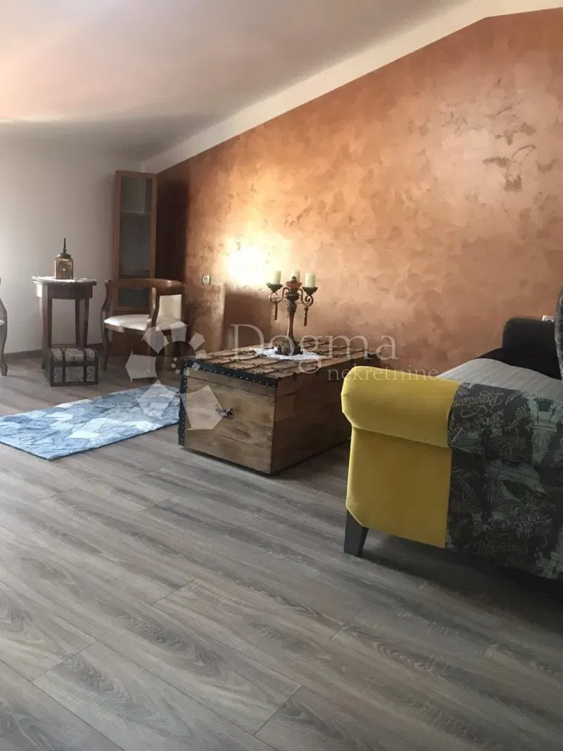 Flat Lovran, 81m2 – 2