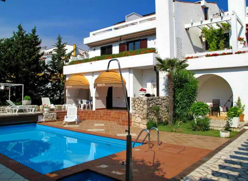 Punat, house 1st row to the sea with swimming pool – 3