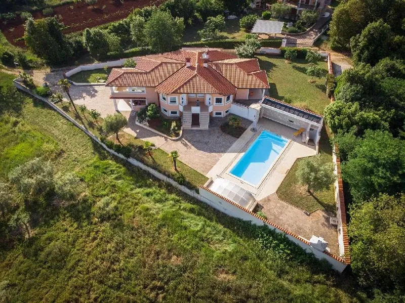 Casa con Piscina e Giardino - Umago – 2