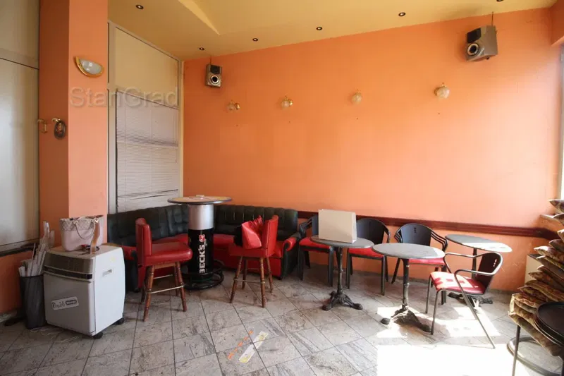 The town of Krk, business space on a good location – 3