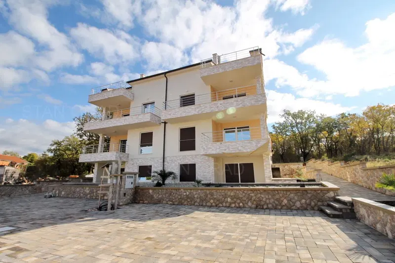 Appartamento con splendida vista mare, Njivice – 2
