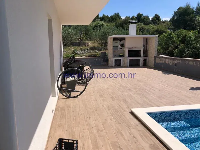 VILLA CON VISTA MARE VICINO A SIBENICO – 2