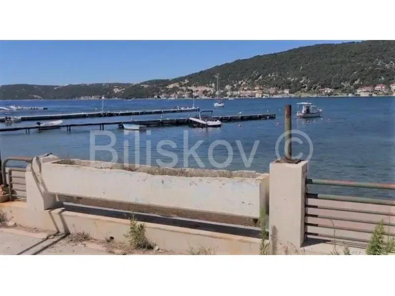 Immobile commerciale Supetarska Draga – 2