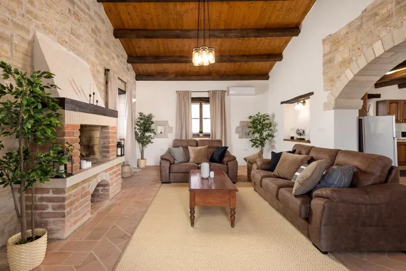 Immobili di lusso Istria, vendo casa di pietra, dintorni Poreč-Parenzo – 2