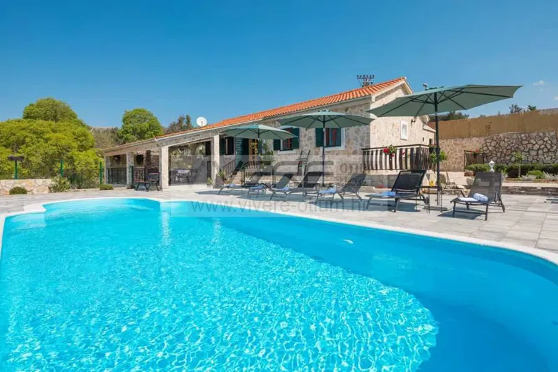 Dalmatian Finca with amazing views – 3