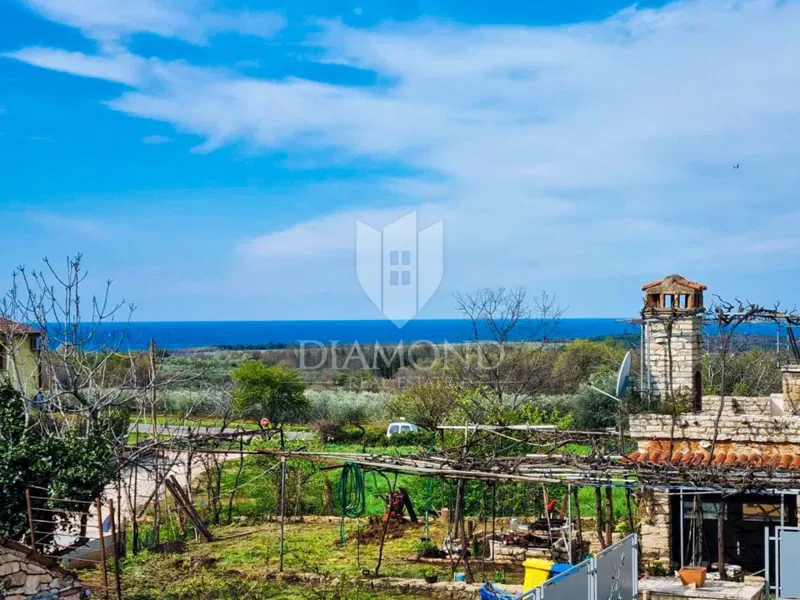 Porec, Palazzina in pietra non lontano dalla città – 3