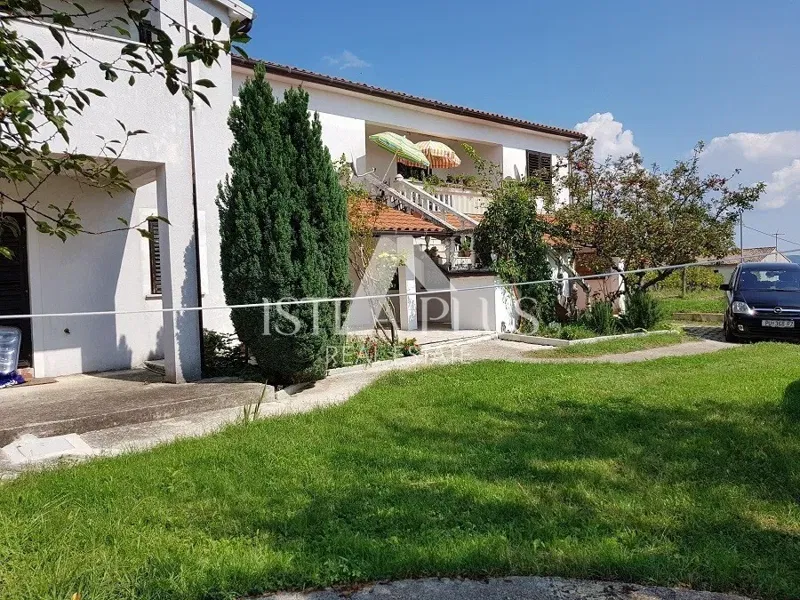 House with 5 apartments – 2