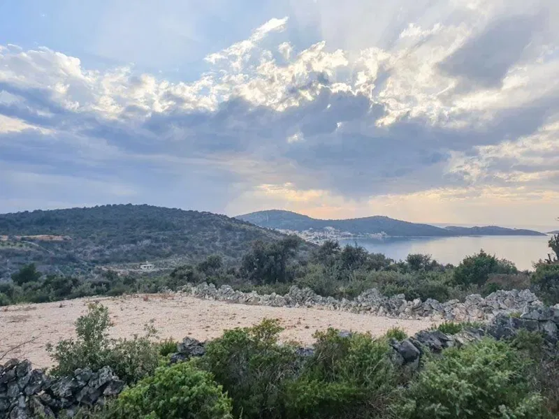 Excellent building plot for sale near Rogoznica – 3