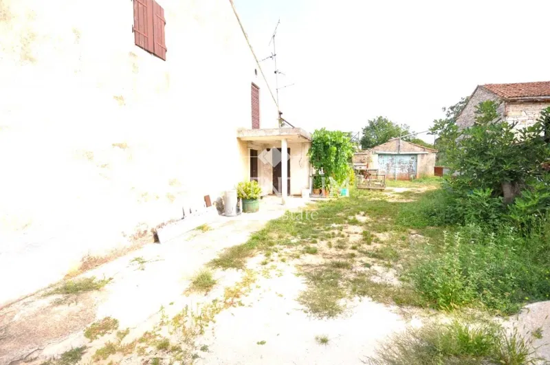 Casa in pietra per l'adattamento – 3