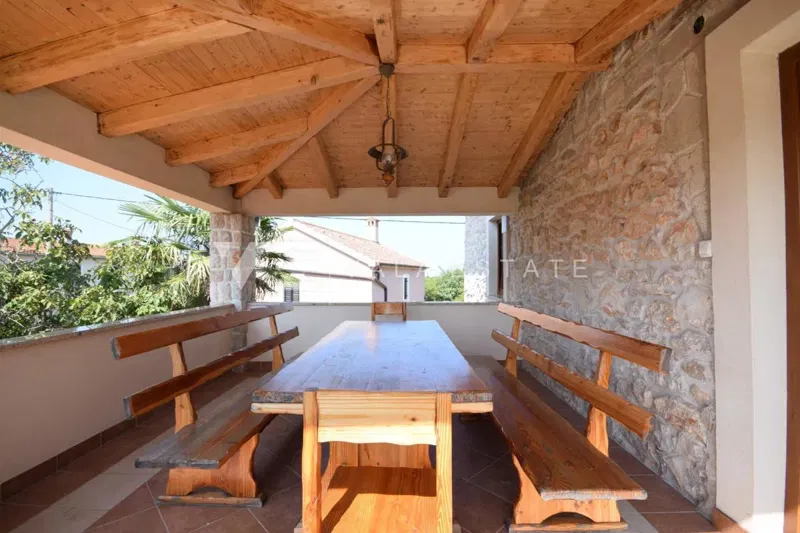 SEMI DETACHED STONE HOUSE WITH SWIMMING POOL AND LARGE GARDEN – 3