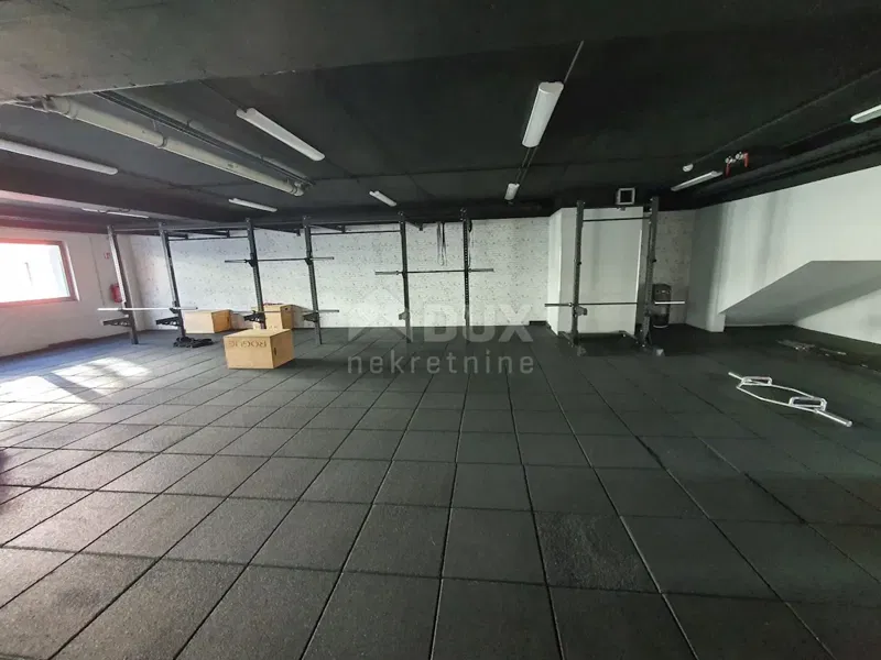 Locale commerciale Centar, Rijeka, 350m2 – 3