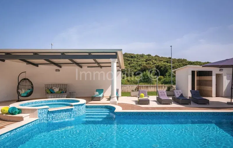 House Pula – 2