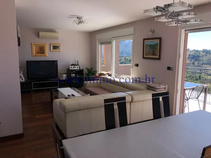BEAUTIFUL VILLA WITH PANORAMIC VIEW NEAR SPLIT – 3