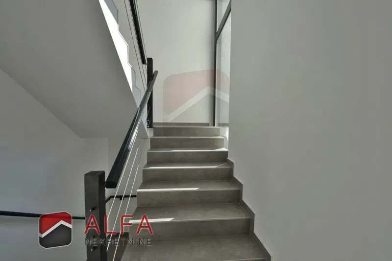 Croatia, Vodice, luxury new apartment with a roof terrace and sea view for sale – 2