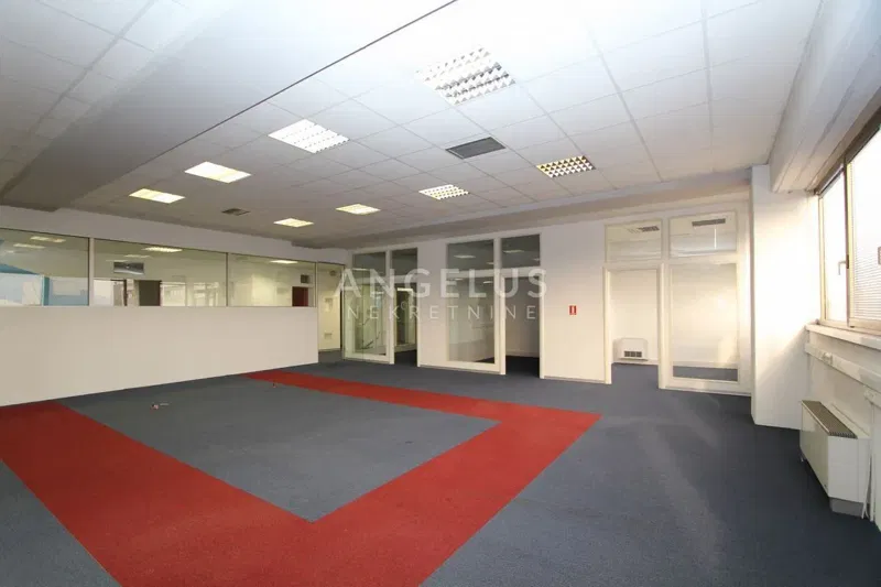 Zagreb, Buzin - office space 500-1000m2 – 2