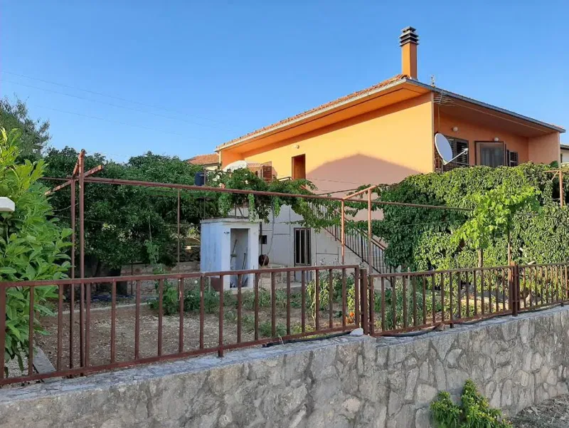Ház Podglavica – 2