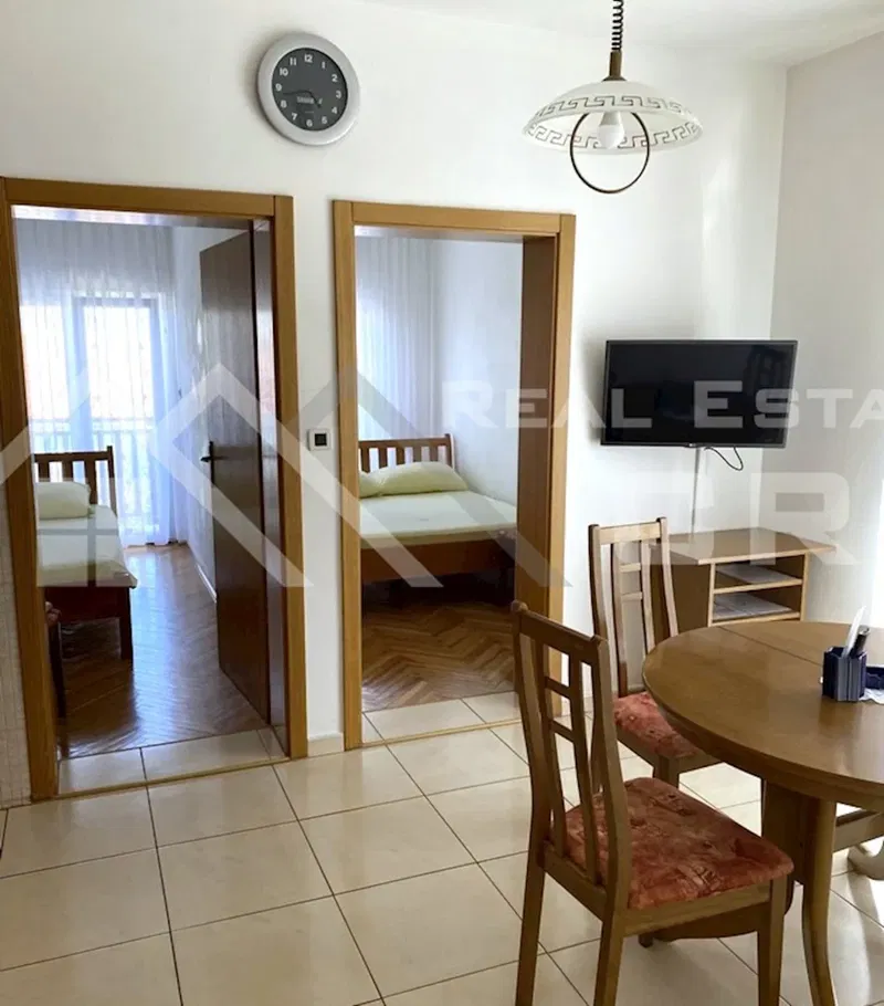 Ingatlanok Čiovo - Nagy apartmanvilla csendes környezetben, tengerre néző kilátással, eladó – 3