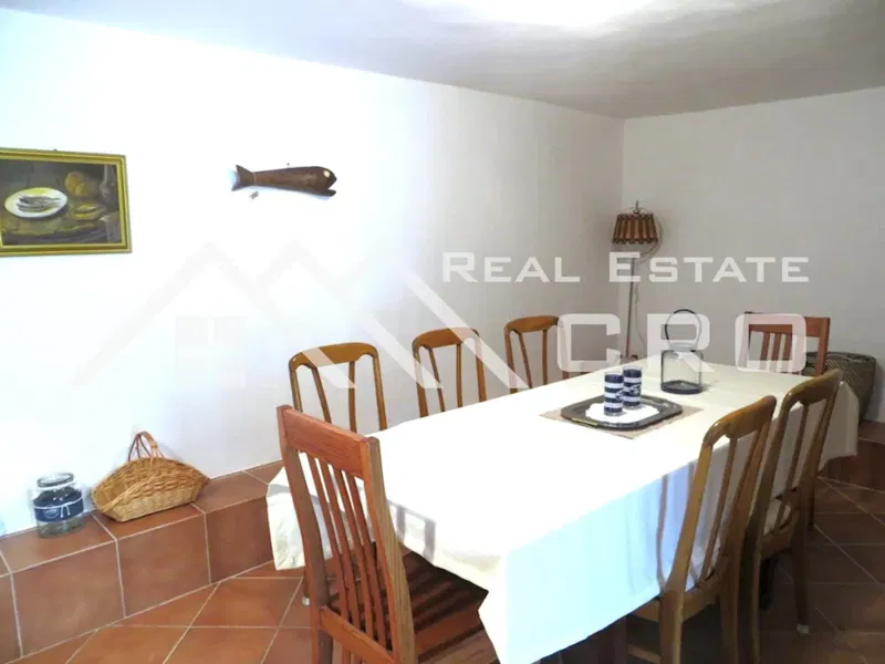 Trogir properties - Apartment house in a lovely location with a beautiful view of the sea, surroundings of Trogir, for sale – 2