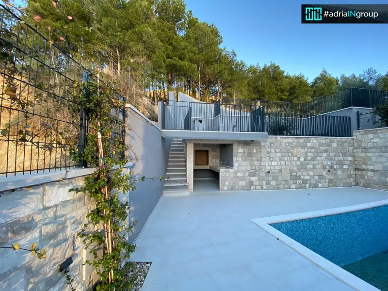 Casa Podstrana – 2