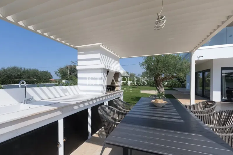 Beautiful luxury villa, near Porec and the sea! – 3