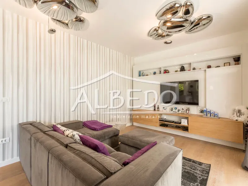 Villa with panoramic views near Omis – 3
