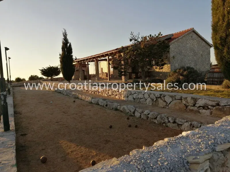 Dom Hvar – 3