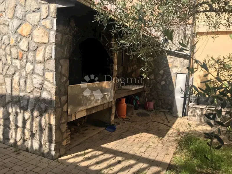 House Vrbnik, 530m2 – 2