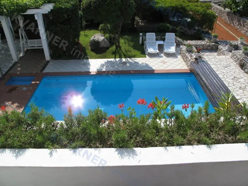 PUNAT - Rarity on the market! House 1st row to the sea! – 2
