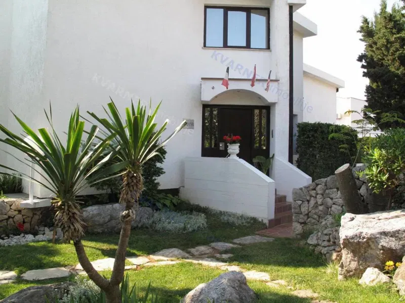 PUNAT - Rarity on the market! House 1st row to the sea! – 3