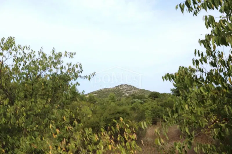 Telek Vodice – 2