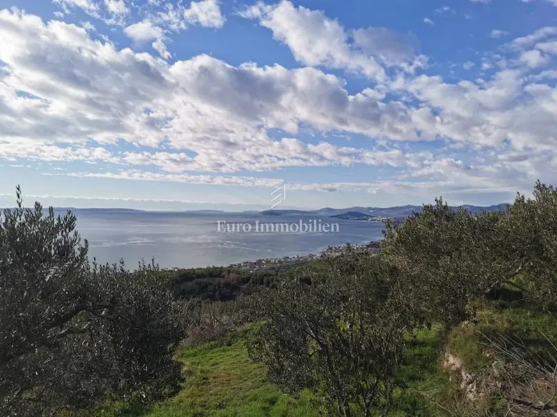 Podstrana near Split, agricultural land with a building permit! – 3