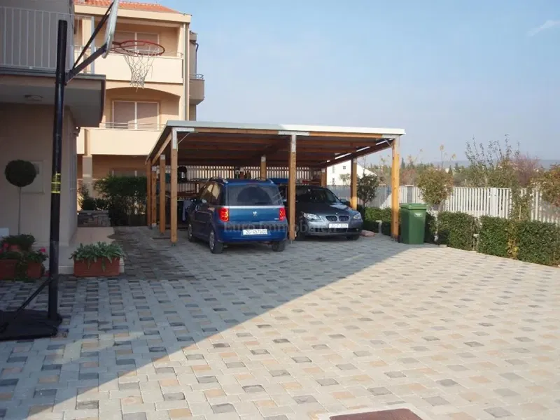 Villa in the first row to the sea – 3