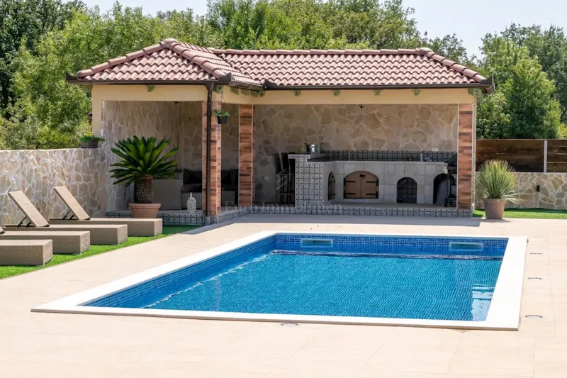 Luxurious villa in Mediterranean style – 3
