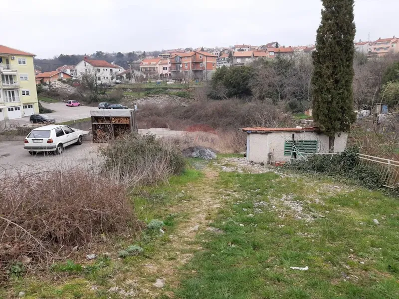 Terreno edificabile Srdoči, Rijeka, 1.107m2 – 2