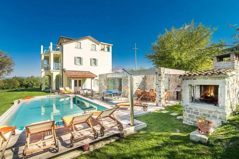 Villa Singola/Casa Vacanza Motovun, 260m2 – 3