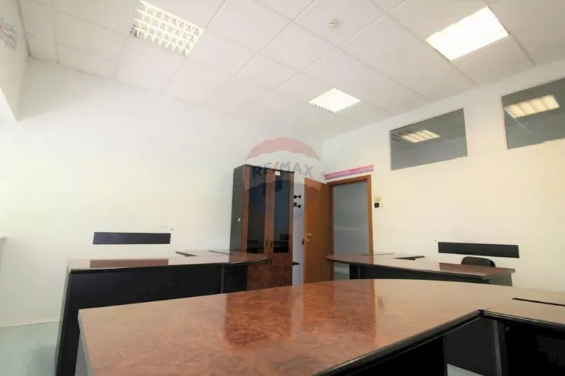 Office space Škurinje, Rijeka, 2.902m2 – 2