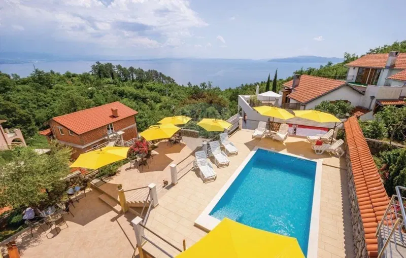 House Ičići, Opatija - surrounding, 1.045m2 – 2