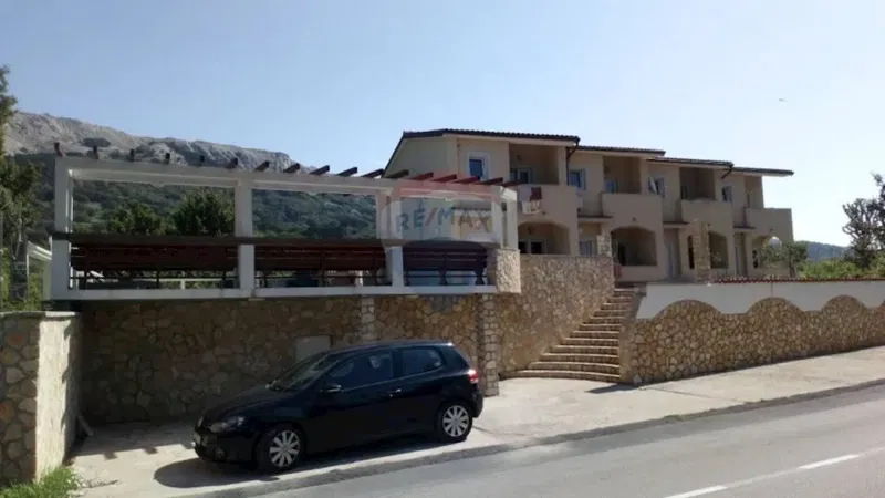 Villa Singola/Casa Vacanza Baška, 320m2 – 2