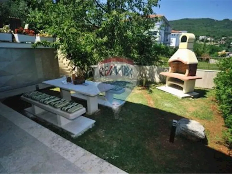 Дом Ičići, Opatija - Okolica, 310m2 – 2