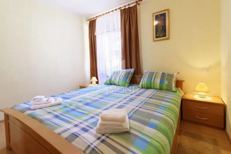 Momjan. Renovated house with several residential units and a tavern! – 3