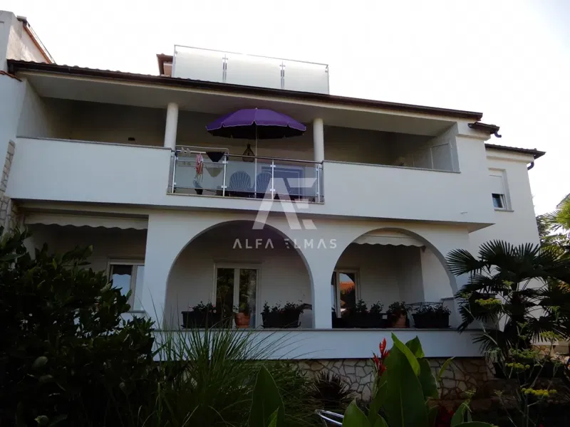 Casa Malinska – 2