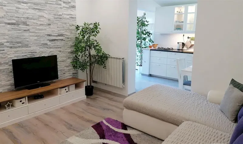 Hvar town - top quality house/villa with 7 apartments, parking and spacious terraces – 3