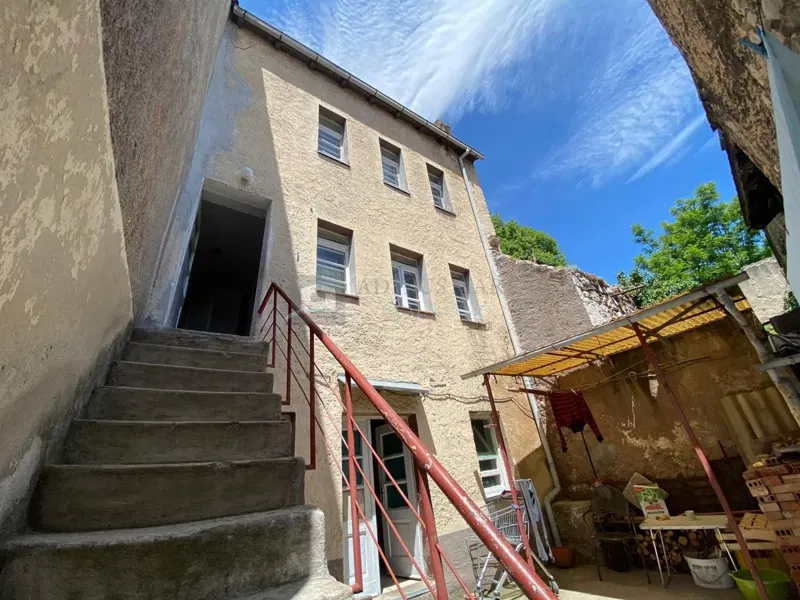 House Knin – 3
